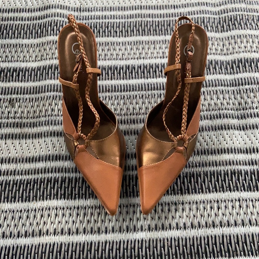 New cerrati leather heels